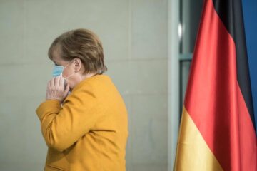 Merkel cancela plan antiCovid para Semana Santa; dice que fue «error» suyo