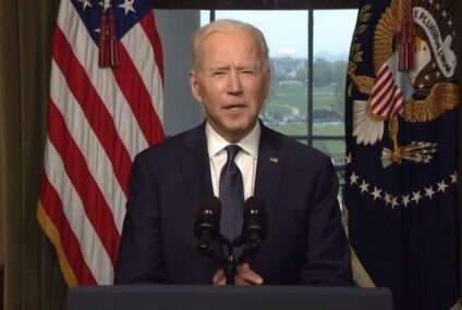 Biden anuncia retiro de tropas de EU en Afganistán, tras 20 años de ocupación
