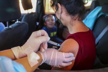 EU amplía vacunación contra covid-19 a todos los mayores de 16 años
