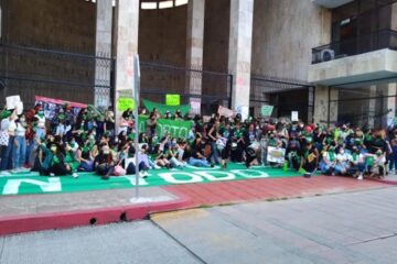 Piden a próxima legislatura despenalizar el aborto en Chiapas