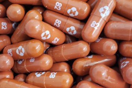 Farmacéutica Merck solicita aprobación de emergencia de píldora antiCovid