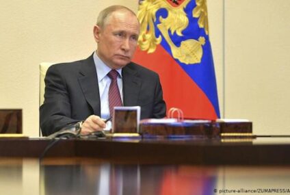 Putin anuncia semana no laboral ante récord de muertes por covid-19 en Rusia