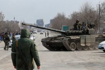 Ucrania rechaza el ultimátum de Rusia para la rendición de Mariúpol, la estratégica ciudad sitiada por las fuerzas rusas