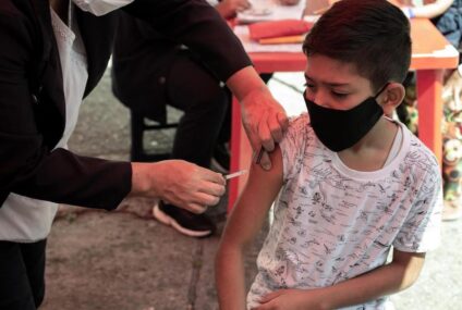 Epidemiólogo alerta por vacunas de Cuba contra Covid-19 para niños, como anunció AMLO