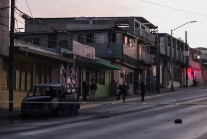 De origen Cubano, el médico que murió tras ser herido de bala en ataque a hospital de Ecatepec