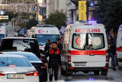 Un atentado con bomba deja al menos seis muertos y 81 heridos en una céntrica avenida peatonal de Estambul
