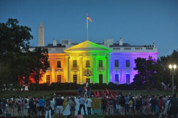 La Casa Blanca se convierte en una fiesta con la firma de la ley del matrimonio entre homosexuales