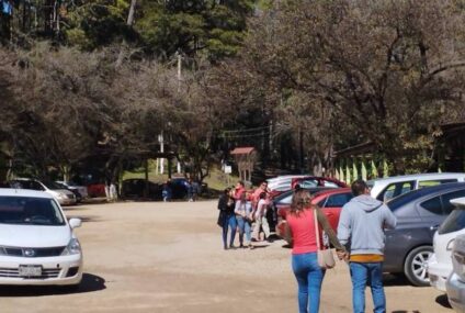 Turistas abarrotan Grutas de Rancho Nuevo en San Cristóbal