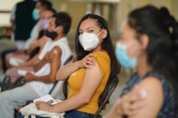 IMSS Chiapas reinicia vacunación de refuerzo contra COVID-19