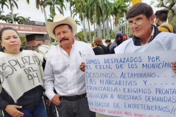 Desplazados por el EZLN exigen a AMLO la indemnización de sus tierras