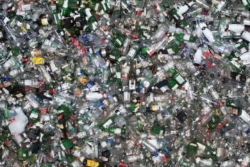 Lanzan campaña permanente de destrucción de botellas en Tuxtla para evitar consumo de bebidas adulteradas