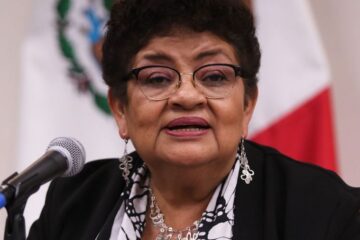 Morena aprueba una ley para que Ernestina Godoy, la fiscal de Ciudad de México, continúe otros cuatro años en el cargo