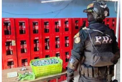 Las autoridades encuentran una pequeña fábrica clandestina de Coca-Cola en Iztapalapa