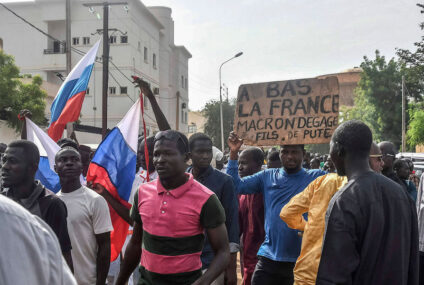 Empieza la evacuación de ciudadanos europeos de Níger tras el golpe de Estado