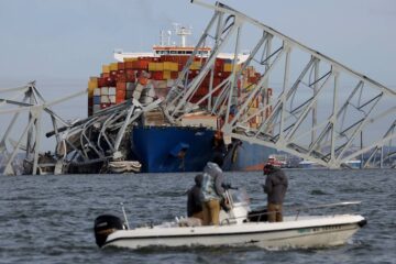 Suspenden labores de búsqueda y rescate de las 6 personas desaparecidas tras colapso de puente en Baltimore
