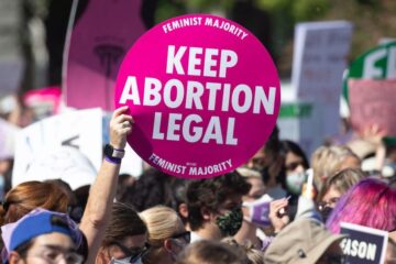 El Tribunal Supremo de Arizona prohíbe el aborto al recuperar una ley de 1864