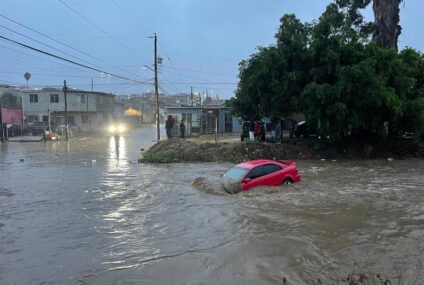 Suman 233 personas rescatas en Texas tras intensas lluvias e inundaciones