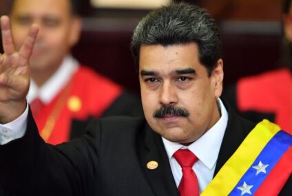 El presidente Nicolás Maduro recurre al misticismo, ante el temor a perder las elecciones en Venezuela