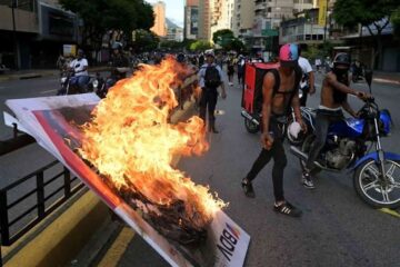 Miles de opositores salen a las calles para pedir el recuento de votos en Venezuela: ¿Qué sigue?