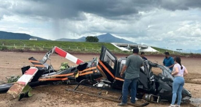 ¿Qué pasó en Laguna de Sayula, Jalisco? Desplome de helicóptero dejó varios heridos