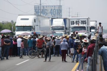 El bloqueo de la autopista México-Puebla y el Arco Norte ya deja pérdidas por 4 mil mdp