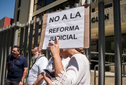 El Gobierno amaga con despedir a los trabajadores que se unan al paro del Poder Judicial