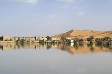 Desierto del Sahara bajo el agua; lluvias atípicas generan inundaciones por primera vez en 50 años