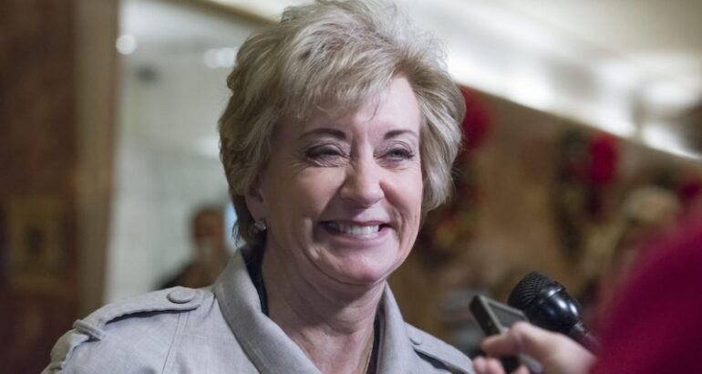 Trump nomina a Linda McMahon, ex WWE, para la Secretaría de Educación de EU