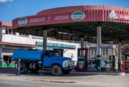 Se paraliza la vida en Cuba por bloqueo petrolero de EU