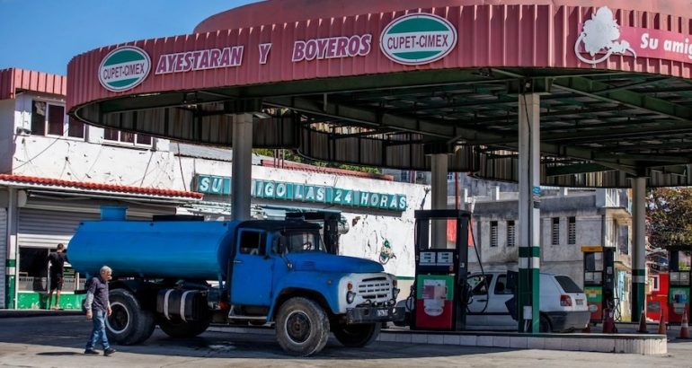 Se paraliza la vida en Cuba por bloqueo petrolero de EU