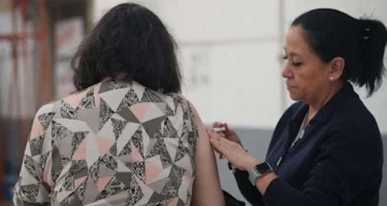 Estrategia de vacunación está funcionando; reporta Ssa 9 mil 74 casos de sarampión entre 2025 y 2026