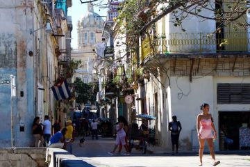 Habana anuncia que cubanos exiliados podrán invertir en negocios en la isla