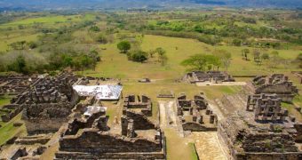 Expropian 9.22 hectáreas de propiedad privada en el polígono de Toniná Expropian 9.22 hectáreas de propiedad privada en el polígono de Toniná